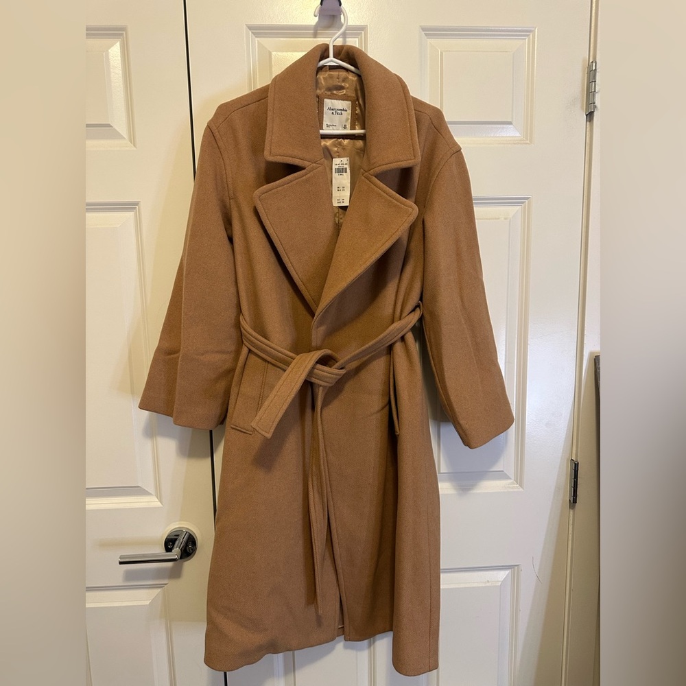 Abercrombie & Fitch Camel Brown Coat